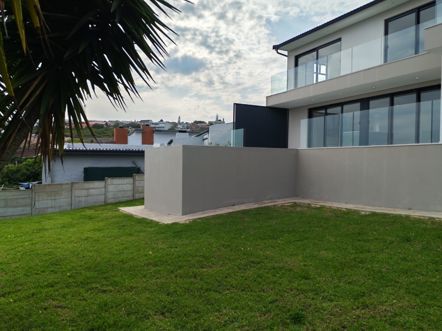 4 Bedroom Property for Sale in Dana Bay Western Cape